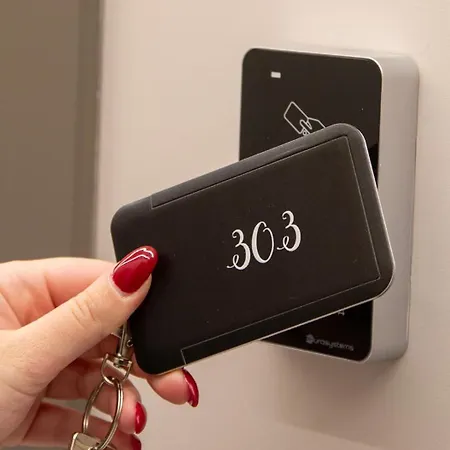 Maison D'elite Neapel